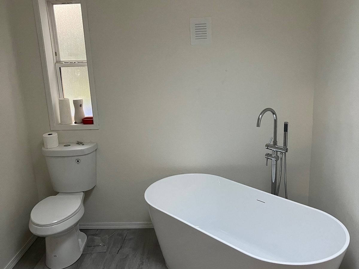 Ferndale Renovation project photo 185 by M Squared Contracting LLC